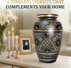 Urne funéraire en laiton pour cendres humaines, durable, avec couvercle sécurisé, forme ovale, design bohème, MOON STAR EXPORTS - Product Image 3