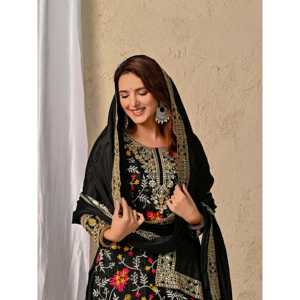 Ensemble Salwar Kameez en Soie de Créateur pour Soirée, avec Top, Sharara Plazzo et Dupatta – Tenue de Créateur Élégante - Product Image 5
