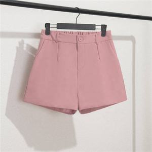 Shorts en jean pour femme, best-seller, respirants, de haute qualité, coupe droite, taille mi-haute, style Y2K, avec poches cargo et effet enveloppant - Product Image 1