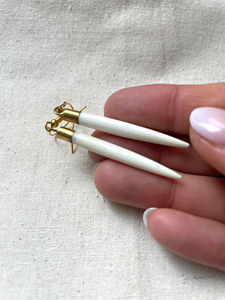 Pendientes de Hueso de Fémur Impresos en 3D, Pulidos, Ecológicos, Joyería Anatómica Divertida - Product Image 4