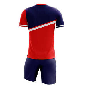 Tenue de football pour hommes de haute qualité, vêtements pour adultes, imprimés, écologiques, séchage rapide, respirants, designs de logo personnalisés, vente chaude, confortables - Product Image 3