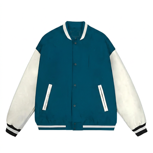 Chaqueta Varsity de Lana de Alta Calidad con Mangas de Cuero, Logotipo Bordado Personalizado en Chenilla o Plano, Proveedor Pakistaní - Product Image 1