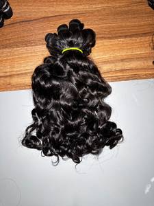 Extensions de cheveux humains indiens de qualité supérieure, mèches bouclées tendance, provenant d'un seul donneur, cuticules alignées - Product Image 3