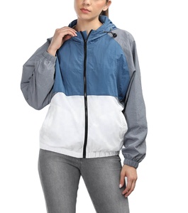 Chaqueta Impermeable con Capucha para Mujer, Venta al por Mayor, Chaqueta Cortavientos Personalizada Resistente al Agua, Chaqueta para Lluvia - Product Image 4