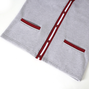 Cárdigan de Punto con Cuello Redondo Delta, Bordado de Letras en Chenilla, Lana/Acrílico, Manga Larga, Puños de Punto, Ropa de Invierno para Mujer, Estilo Universitario - Product Image 4