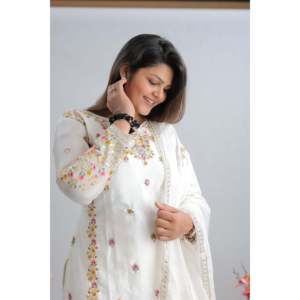 Magnifique haut pour femme-Sarara et Fancy Dupatta Set pour les fêtes - Product Image 4