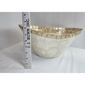 Premium Quality <b>Mother</b> of Pearl Bowl Handmade Natural Shell Decorative Bowl for Home Decor and Tabletop Display for Sale - Product Image 4