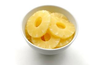 Best Selling Top Notch Quality Made In Vietnam <b>Pineapple</b> Pieces in <b>Light</b> Syrup Packed in Various Size Can - Product Image 3