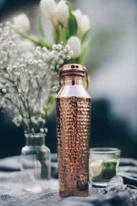 Botella de Agua de Cobre con Estampado de Rejilla Marroquí Azul y Turquesa, Frasco de Hidratación con Recubrimiento de Esmalte, Proveedor Mayorista - Product Image 3