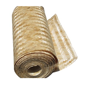 Revêtement en bambou tressé rustique, rouleau de tapis en bambou naturel pour la finition des murs de villas tropicales, la doublure de plafond et l'aménagement intérieur des gîtes. - Product Image 2