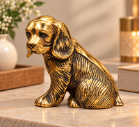 Statue de chien en laiton artisanale, petite figurine de chiot assis, finition or antique, sculpture d'animal détaillée, chien décoratif en métal