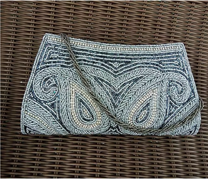 Sobre de diseñador de lujo personalizado, bolso de fiesta con forro de satén, bolso de noche con cuentas de piedra de diamantes de imitación de cristal para fiestas - Product Image 6