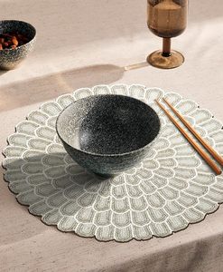 แผ่นรองจานลายดอกไม้สำหรับงานแต่งงานฤดูใบไม้ผลิ ประดับด้วยลูกปัดและแก้ว สำหรับตกแต่งโต๊ะอาหารในโรงแรมและงานเลี้ยง - Product Image 2