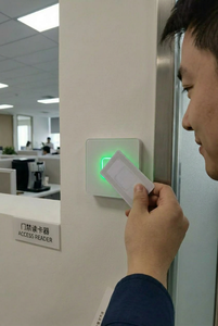 เครื่องอ่านบัตรควบคุมการเข้าออกแบบฝังผนังบางเฉียบและแบบไร้สัมผัส - Product Image 3