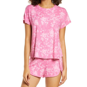 ชุดเสื้อยืดและกางเกงขาสั้นลายมัดย้อม ชุดลำลองทันสมัย ขายส่ง เสื้อแขนสั้นผู้หญิงพร้อมกางเกงขาสั้นใส่สบาย OEM 2026 - Product Image 1