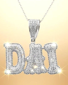 จี้เพชรโมอิสซาไนต์แบบ Iced Out VVS สำหรับแร็ปเปอร์ จี้เงินแท้ 925 สลักชื่อตามสั่ง จี้ตัวอักษรย่อชื่อสำหรับเธอ - Product Image 1