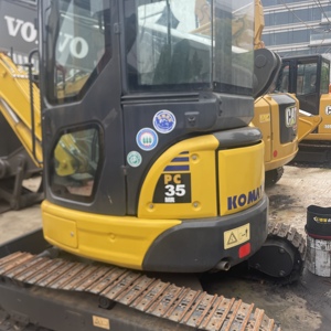 รถขุดขนาดเล็ก KOMATSU PC35MR มือสอง น้ำหนัก 3.5 ตัน รถขุดไฮดรอลิกแบบตีนตะขาบ เครื่องจักรก่อสร้าง - Product Image 2