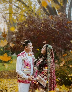 Lehenga Choli Tradicional Indio-Pakistaní para Bodas, Vestido Largo Bordado con Patrón Floral, Manga Larga, Personalizable para Adultos - Product Image 5