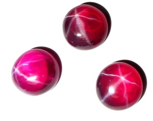 Rubis étoilé transparent rond 12x12 mm 11 carats, cabochon poli créé en laboratoire avec effet étoile à 6 branches pour la fabrication de bijoux - Product Image 4