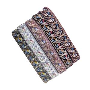 Encaje con Lentejuelas Doradas y Cuentas, con Tela 100% Algodón, a los Mejores Precios de la India, 2026 - Product Image 1