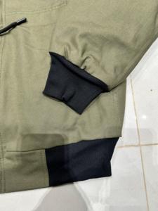 เสื้อแจ็คเก็ตผ้าแคนวาสวินเทจแบบมีฮู้ด สวมใส่สบาย อบอุ่น หนานุ่ม ทรงหลวม ระบายอากาศได้ดี เป็นมิตรกับสิ่งแวดล้อม ใส่ได้ทั้งชายและหญิง  รับสกรีนโลโก้ - Product Image 4