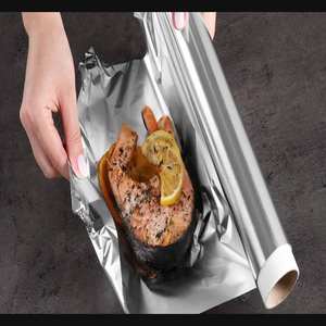 Papier d'aluminium alimentaire à bas prix, rouleau de feuille d'aluminium non allié pour usage domestique, service de pliage et de soudage, surface gaufrée, qualité alimentaire - Product Image 1