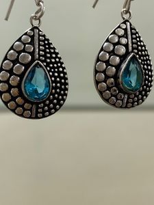 Pendientes de circonita azul de calidad AAA para mujer, joyería hecha a mano, estilo bohemio, al mejor precio. - Product Image 3