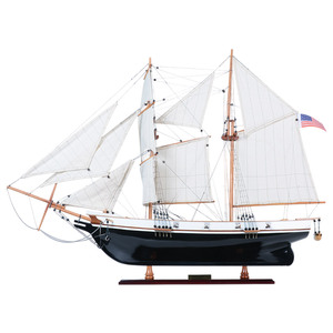 T114 - Maquette de bateau Harvey peinte à la main, collection Captain Line, décoration nautique artisanale en bois, cadeau de Noël, 86Lx19.5Wx67H cm - Product Image 1