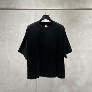 Camiseta de hombre con lavado ácido, 100% algodón, manga larga, hombros caídos, estilo urbano, corte holgado, lavado mineral, básicos premium - Product Image 2