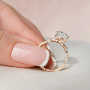 แหวนหมั้นเพชรทรงรีประณีต ทอง 14K ประดับเพชรเลี้ยงในห้องปฏิบัติการ รับรองโดย IGI สไตล์คลาสสิกสำหรับผู้หญิง - Product Image 2