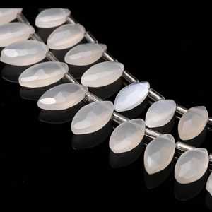 Cuentas de piedra lunar blanca natural facetadas en forma de marquesa de 7x12-8x13 mm, cuentas de piedras preciosas sueltas talladas a mano para la fabricación de joyería al por mayor. - Product Image 2