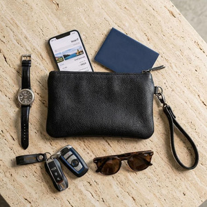 Bolso de mano de cuero premium para negocios con organizador, compartimento para documentos, ranuras para tarjetas, bolsillo para teléfono y correa desmontable en venta. - Product Image 3