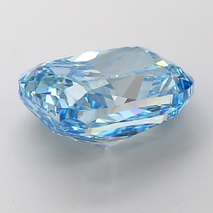 เพชรทรงคุชชั่นพรีเมียม 5.03 กะรัต สีฟ้าแฟนซี วิวิด บลู  เพาะเลี้ยงในห้องปฏิบัติการ ระดับความสะอาด VVS2 ขัดเงาอย่างดี  แบบเม็ดเดี่ยว ขายส่งเพื่อการส่งออก ระดับไฮเอนด์ - Product Image 2