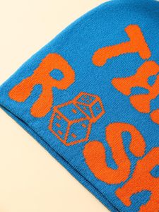 Bonnet tricoté unisexe OEM personnalisé de haute qualité 100 % acrylique, avec étiquette tissée teinte à la lettre, pour l'hiver, le ski et le pêcheur, modèle adulte courant - Product Image 3