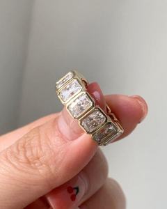 Anillo de compromiso de oro rosa macizo de 14 quilates con diamantes, engaste de bisel, banda de anillo, anillo de boda con corte esmeralda radiante - Product Image 5