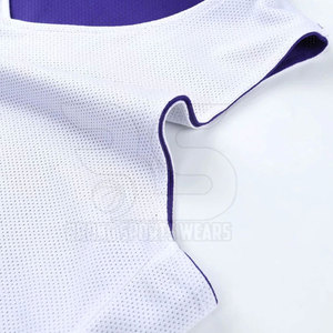 Uniforme de Baloncesto Masculino de Alta Calidad, Conjunto Completo con Camiseta y Pantalones Cortos, Ropa Deportiva Ligera y Duradera, Ideal para Jóvenes y Adultos - Product Image 3