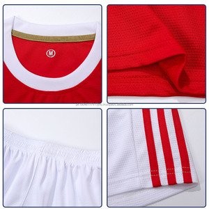 Maillot et short de football personnalisés de qualité supérieure, respirants, 100% polyester, vente directe d'usine - Product Image 5