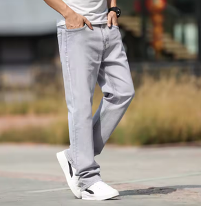 Jeans de Verano para Hombre, Nuevos, Rectos, Holgados, Finos, Informales, Ligeros, de Algodón Elástico, Color Gris Claro - Product Image 2