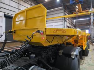 Remorque porte-bobines en acier robuste, directement de l'usine, avec berceaux réglables, transport sécurisé des bobines en acier, remorques de fret et utilitaires - Product Image 2