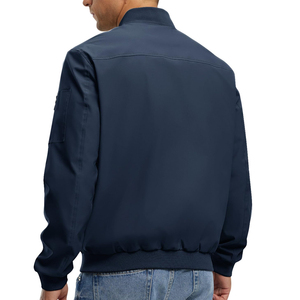 Chaqueta Bomber de Invierno Impermeable y Transpirable de Último Diseño, Fabricada con Material de Poliéster de Alta Calidad para Hombre - Product Image 2