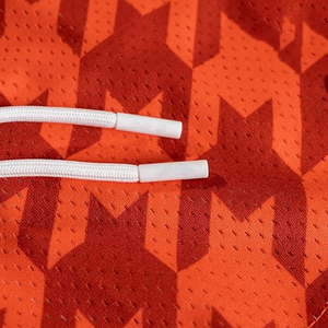 กางเกงขาสั้นออกกำลังกายลายพรางสำหรับผู้ชาย แบบซับลิเมชั่น สกรีนโลโก้ได้ ผ้าฝ้ายเนื้อหนา กางเกงวิ่งรัดเชือก ชุดกีฬาฟิตเนส รับผลิตแบบ OEM - Product Image 5