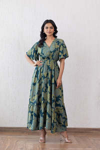 Robe midi en mousseline à imprimé floral, col en V, manches volantées, coupe trapèze ample, style bohème décontracté pour femme, pièce élégante pour l'été - Product Image 3
