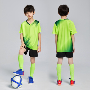 Nouveaux uniformes de football pour enfants, ensembles de maillots de football pour garçons et filles, ensembles de maillots à manches courtes pour jeunes, shorts, chemises de football pour enfants, vêtements de sport - Product Image 4