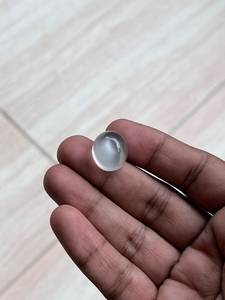 Pierre précieuse cabochon en pierre de lune ovale blanche naturelle - Product Image 1