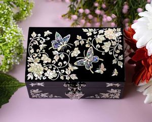 Boîte à bijoux en bois laqué noir style zen asiatique avec nacre, motif floral papillon, organiseur, coffret cadeau - Product Image 5