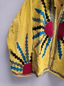 NR TEXTILE Hand Embroidered <b>Quilted</b> Suzani <b>Jacket</b> 100% Cotton Knitted Fabric Floral <b>Pattern</b> Women's Winter/Autumn/Spring Coat - Product Image 5