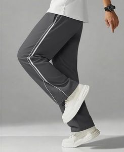 <b>Men's</b> Canvas Lightweight Straight Breathable Waterproof Sweatpants Drawstring Closure Elastic Waist Side Pockets Casual Joggers - Product Image 3