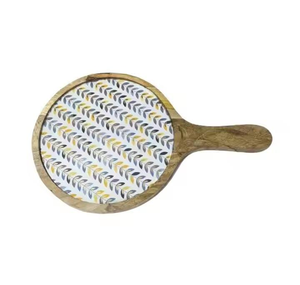 Planche à découper en bois artisanale pour une préparation des repas sans effort, idéale pour couper, servir et décorer le comptoir de cuisine - Product Image 3