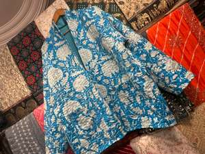 Veste en coton matelassée Kantha pour femmes, robe kimono, best-seller, populaire actuellement, longueur normale, livraison express, écologique - Product Image 2