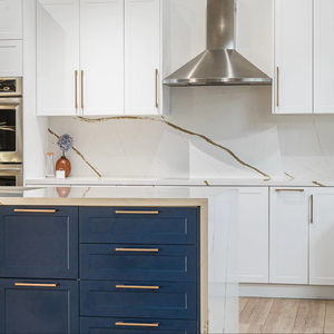 ตู้ครัวสำเร็จรูปสไตล์โมเดิร์นยุโรปแบบเชคเกอร์ โครงการ JY ผลิตจาก MDF พร้อมบานประตู PVC และรางลิ้นชัก - Product Image 5